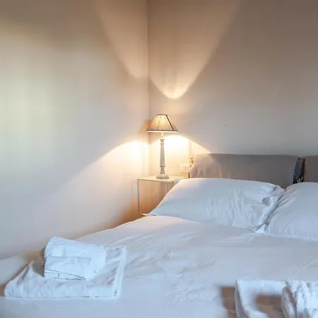 別荘 Borgo Syrah コルトーナ