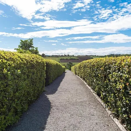 Borgo Syrah Ferienhaus